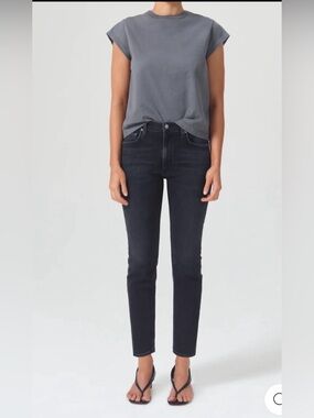 Agolde Willow mid-rise slim crop jeans — Black